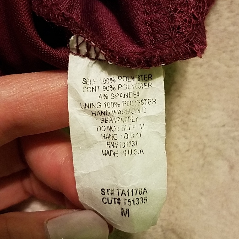 Crop Top - Picture 3 of 4